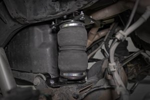 Ram 1500 Air Spring Kit - Rear - Rough Country - 4 Inch Lift Kit - '19-'23